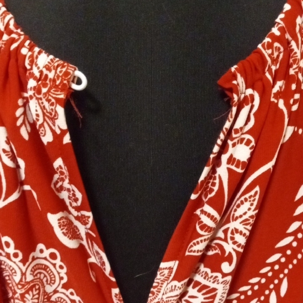 London Times Red And White Raised Patterned Maxi Dress - Picture 8 of 12